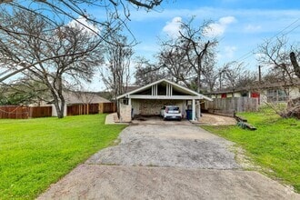 Building Photo - 3514 Southridge Dr