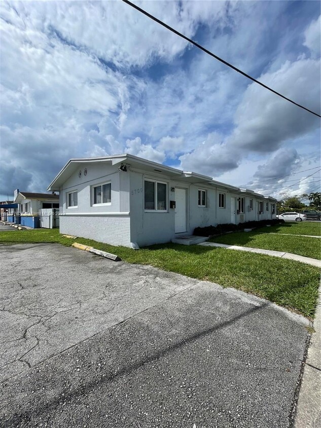 5700 SW 4th St Unit 2, Miami, FL 33144 Apartment for Rent in Miami