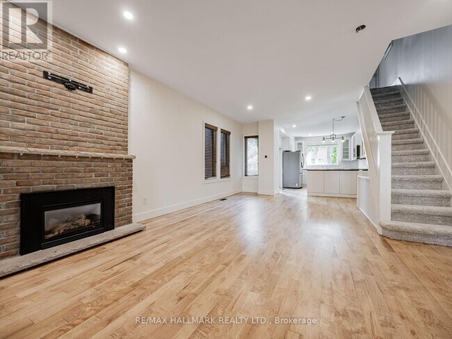 Photo du bâtiment - 97 Woodycrest Ave