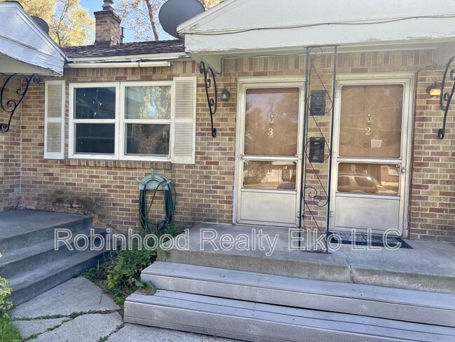 Building Photo - 1183 3rd St