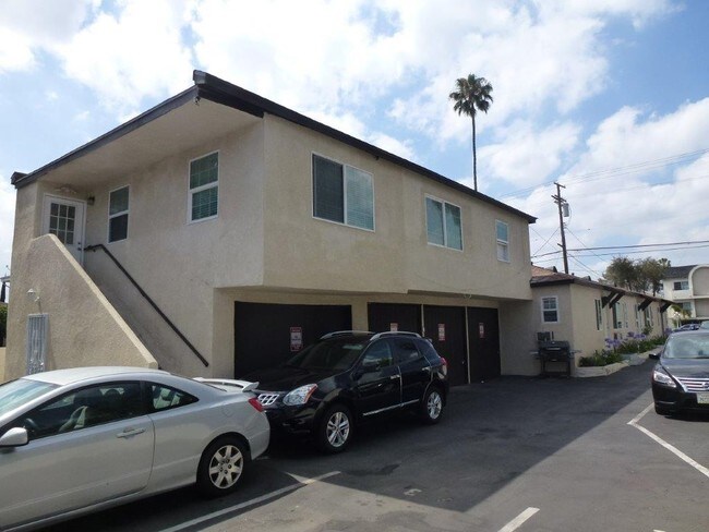 Building Photo - 13810 Sherman Way