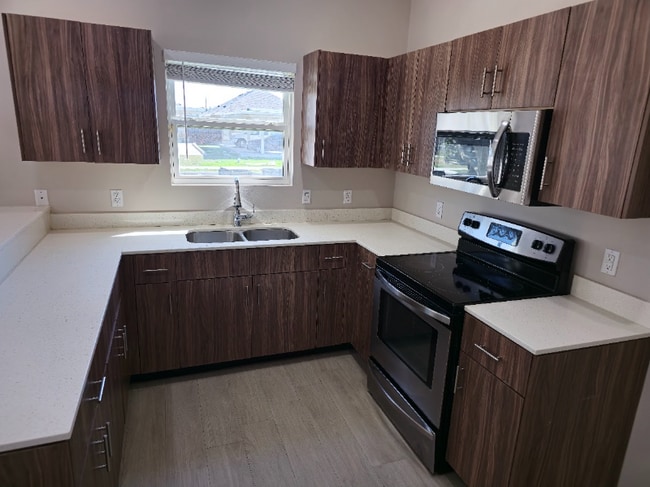 Foto del edificio - 1901 Harrison St