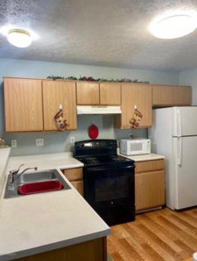 Foto del edificio - 6302 Cottage Field Cir