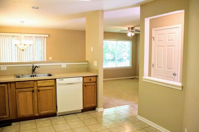Foto del edificio - 32427 N Mackinac Ln