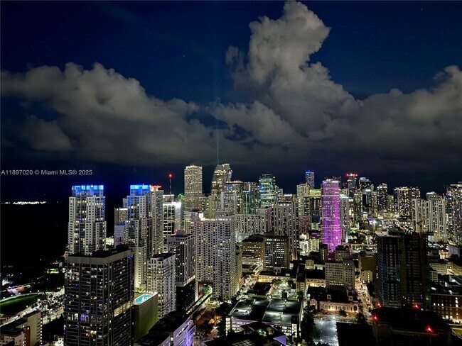 Foto del edificio - 159 NE 6th St
