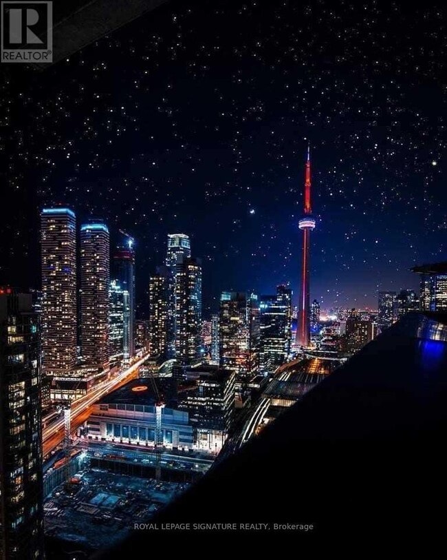 Building Photo - 101 Peter St