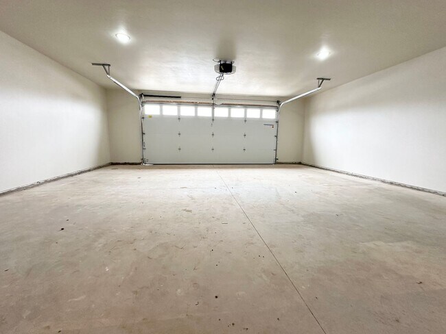 Foto del edificio - 515-517 Rustic Ridge Drive (Lot 5)