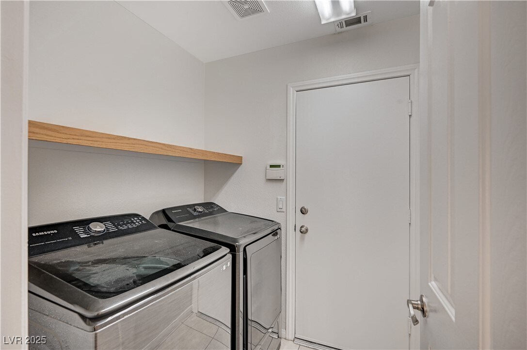 Foto principal - 1123 Aspen Breeze Ave