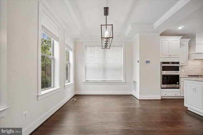 Foto del edificio - 3016 20th St S