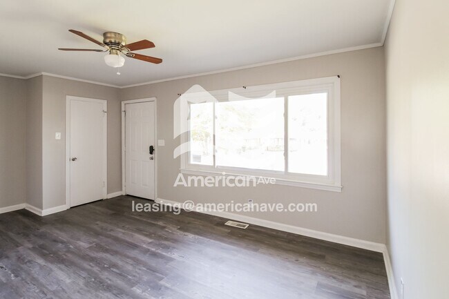 Foto del edificio - 4316 Summerhill Dr