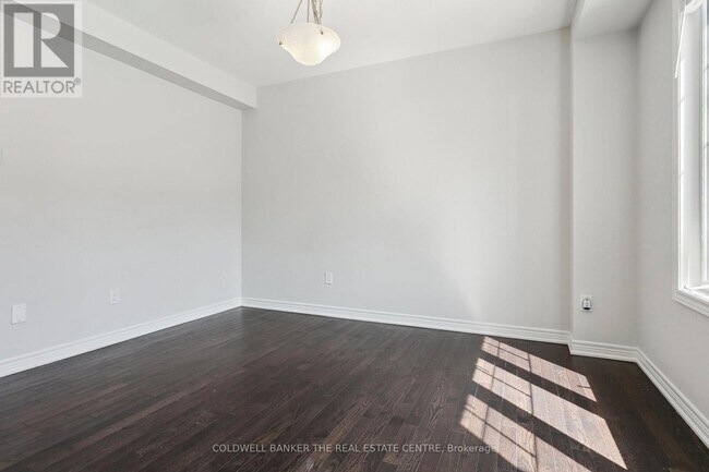 Building Photo - 266 Inspire Blvd