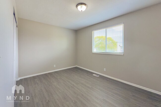 Building Photo - 4006 W 5865 S