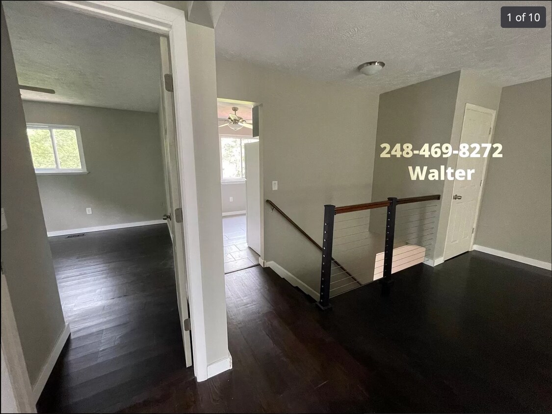 2912 Canarsie Dr, Lansing, MI 48910 Townhome Rentals in Lansing MI