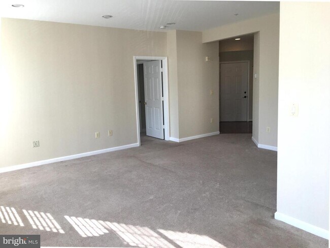 Building Photo - 5928 Founders Crossing Ct