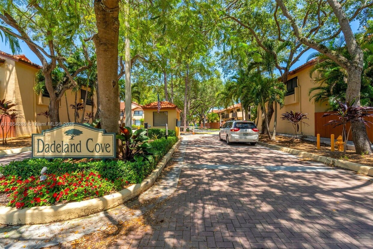Foto principal - 7871 SW 102nd Ln
