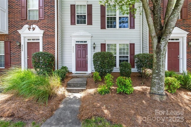 Building Photo - 8043 Bristle Toe Ln