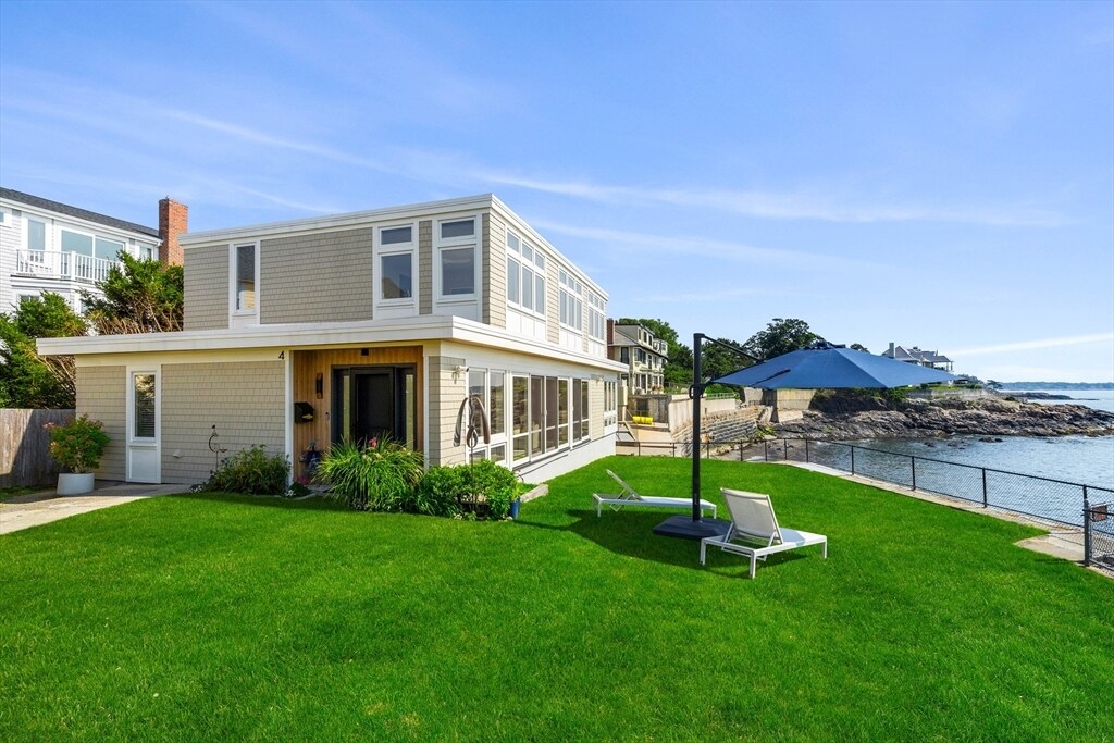 Primary Photo - 4 Bass Rock Ln