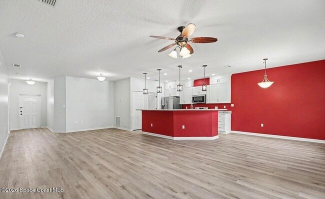 Building Photo - 802 Marian Ct