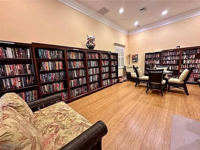 Building Photo - 8601 Piazza Del Lago Cir