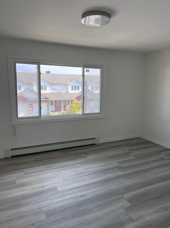 Photo du bâtiment - 150 Heiman St