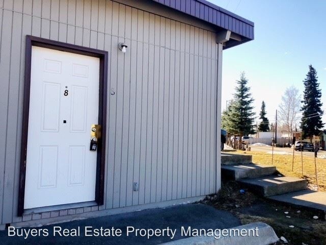 Building Photo - 3901 Northwood Dr