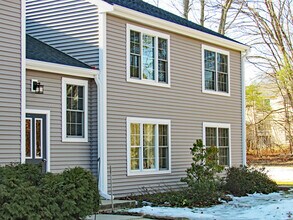 Building Photo - 50 Brookside Dr