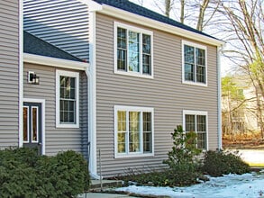 Building Photo - 50 Brookside Dr