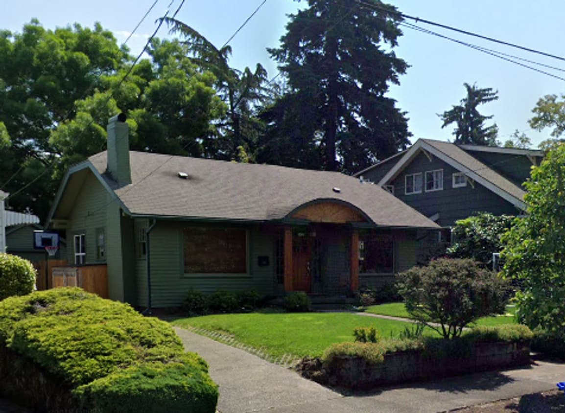 Primary Photo - 4 bed 2 bath NE Portland home