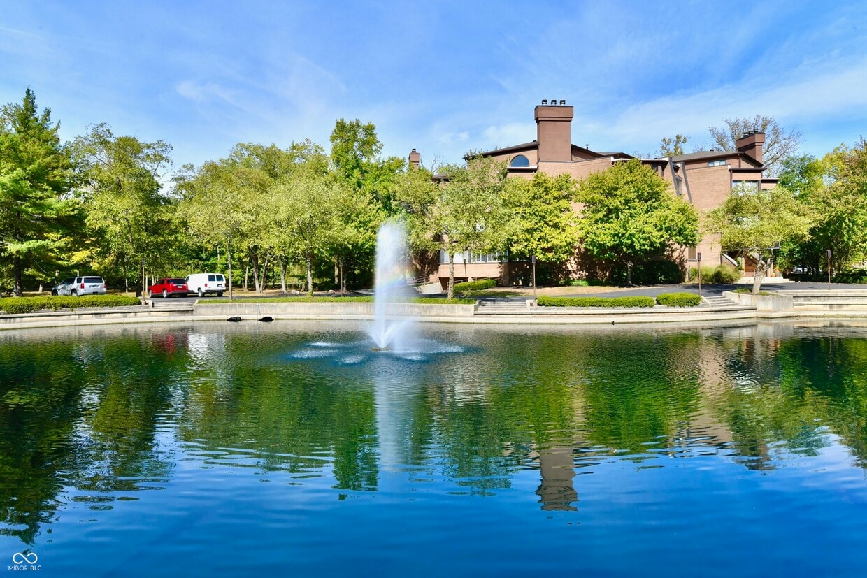 Foto del edificio - 8555 One W Dr