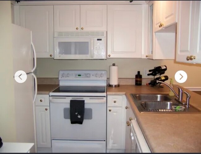 kitchen - 2950 Baby Ruth Ln