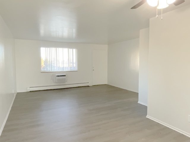 Foto del edificio - 375 S Depew St