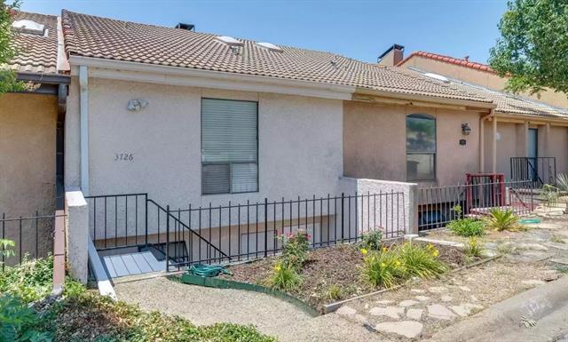 Foto del edificio - 3726 Mediterranean St