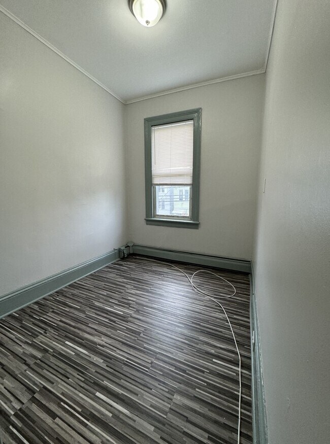 Unit 2 - 412 Union St