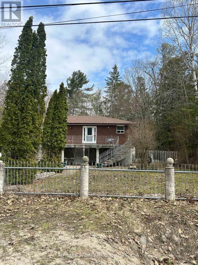 Photo du bâtiment - MAIN - 61 CEDAR LANE DRIVE