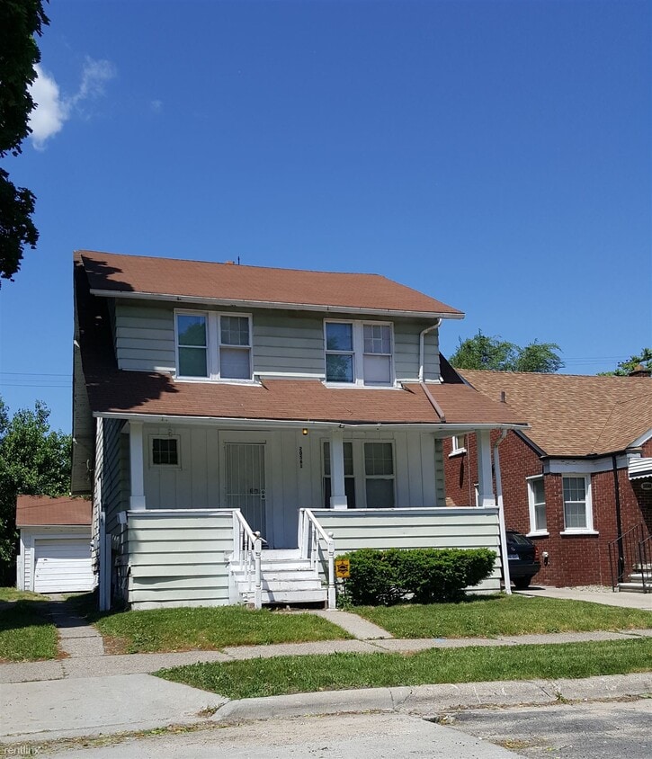 Primary Photo - 4 br, 2 bath House - 20561 Dean St