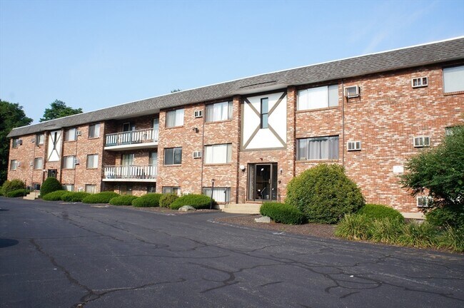 Building Photo - 65 McCormick Terrace