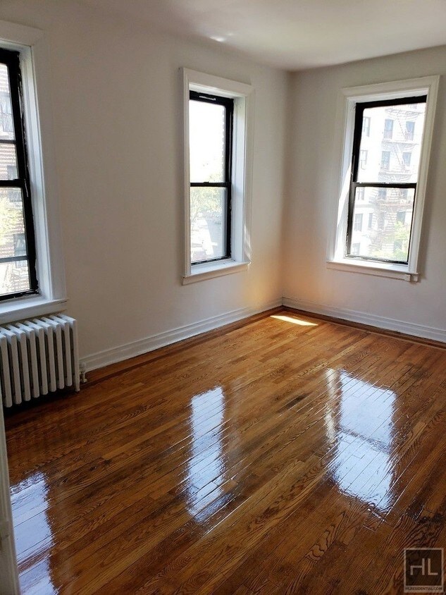 Primary Photo - 134 Haven Ave