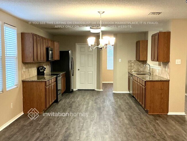 Foto del edificio - 3112 Limestone Hill Ln