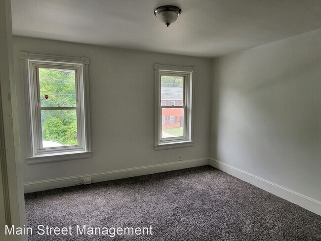 Foto del edificio - 3 br, 1 bath House - 1407 Brick Row
