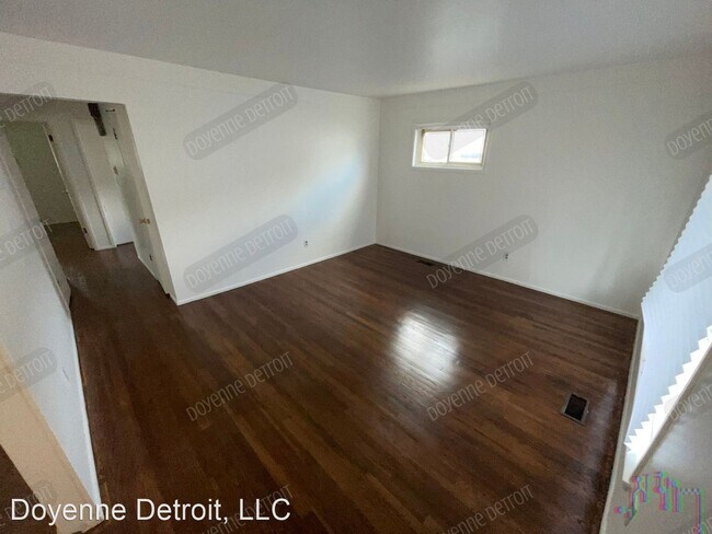 Building Photo - 3 br, 1 bath House - 1601 Bassett