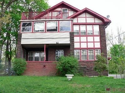 Building Photo - 280 Fairgreen Ave
