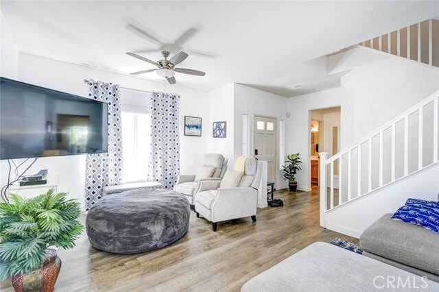 Building Photo - 744 N Siavohn Dr