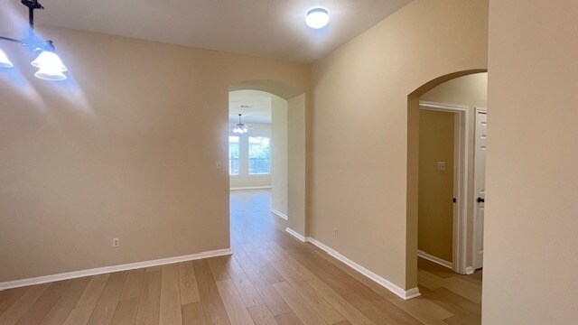 Foto del edificio - 1712 Bush Coat Ln