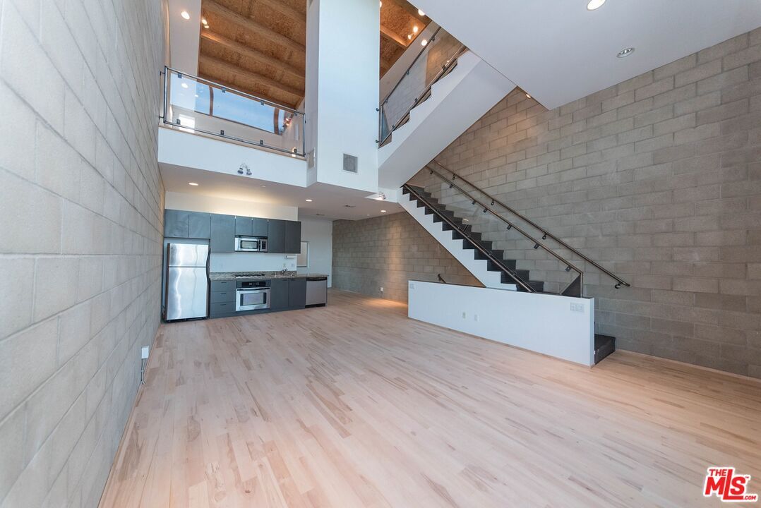 Foto principal - 717 Highland Ave