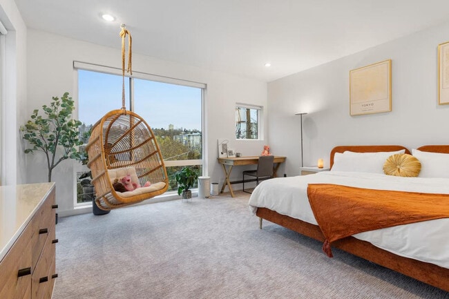 Foto del edificio - 2433 S Plum St