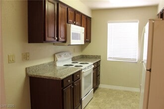 Building Photo - 4310 Sandy River Dr