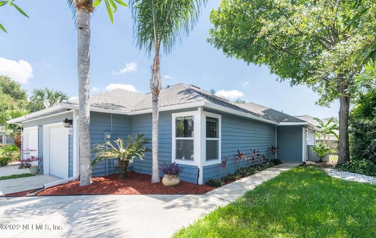 Primary Photo - 109 Marsh Cove Dr