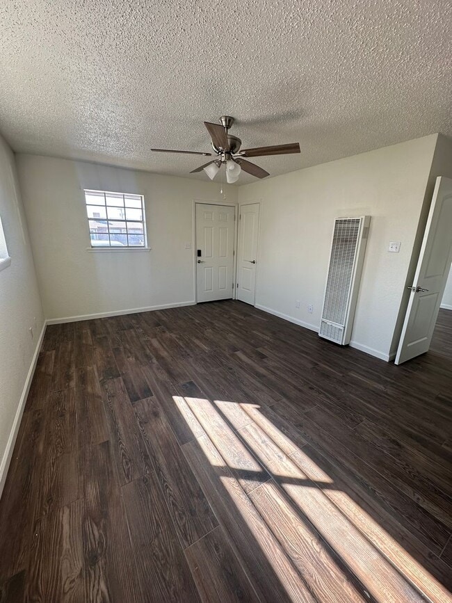 Building Photo - 109 Sasser Dr
