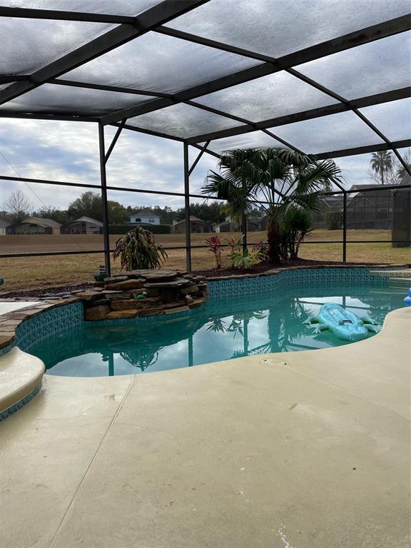 Building Photo - 223 Casterton Cir