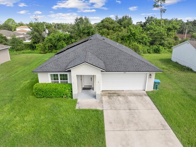 Building Photo - 2940 Beal St